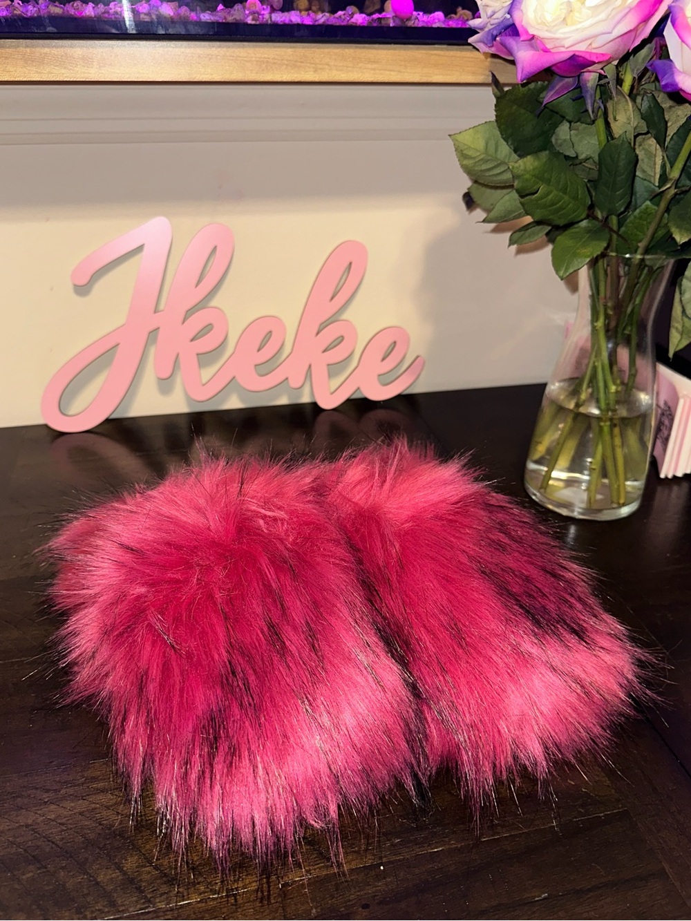 Fuzzy Pink Women's Slides sizes 5.5, 6, 7, 8